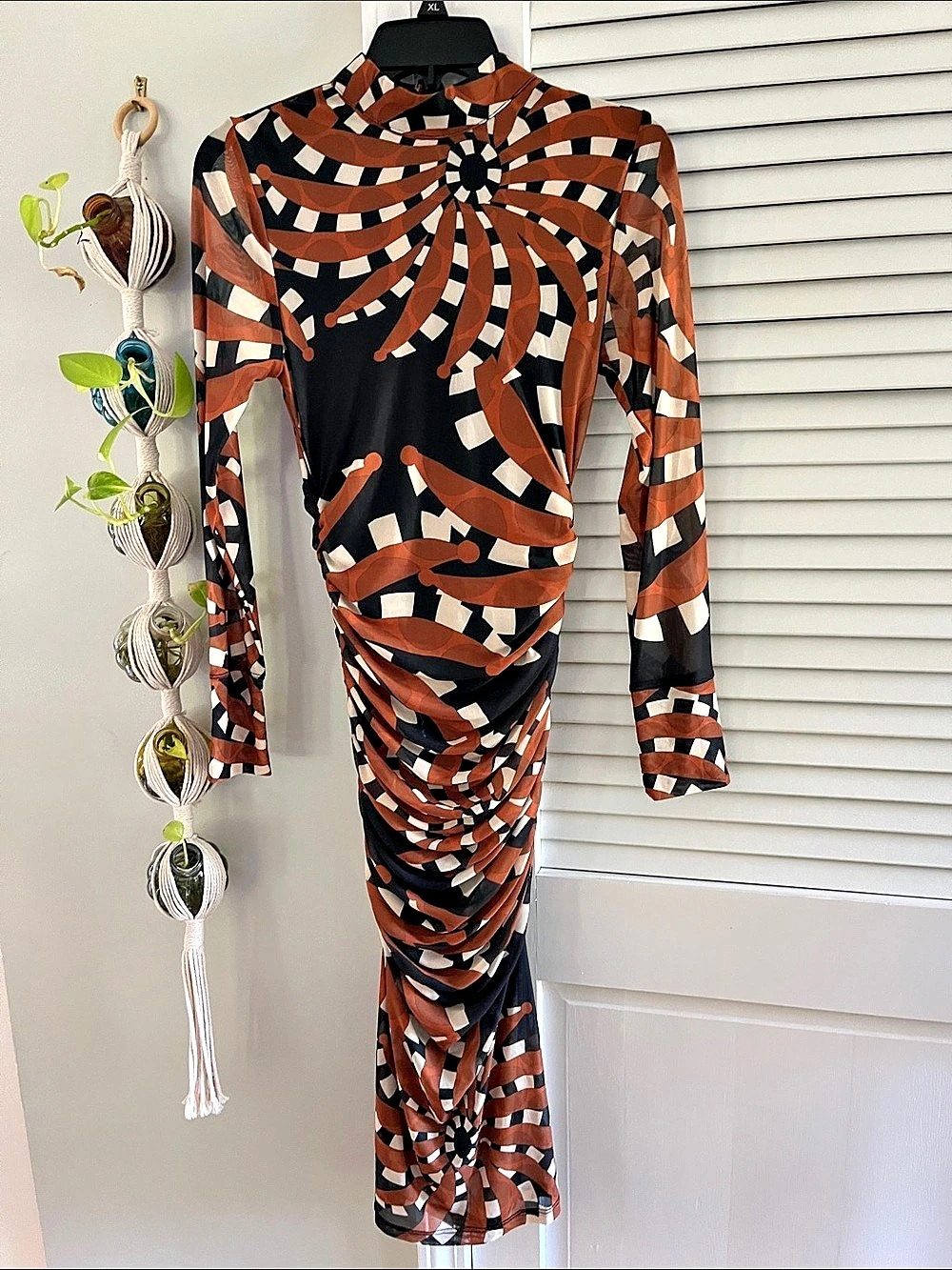 Farm Rio Long-Sleeve Mock-Neck Mesh Slim Midi Dress Black & Orange XS